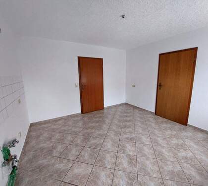 Küche Tür zum Flur und Wohnzimmer - 