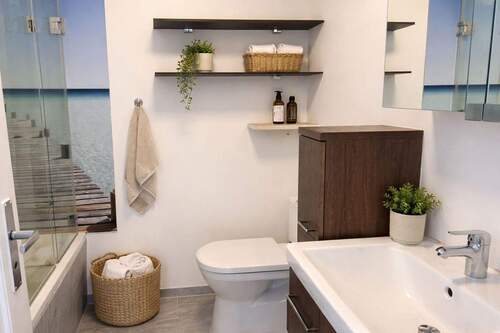 Badezimmer – Visualisierung - Etagenwohnung mit 52,00 m&sup2; in München zum Kaufen