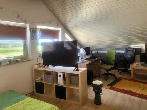 Dachzimmer rechts - 
