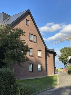 Giebelseite Fenster 1. OG + DG - 