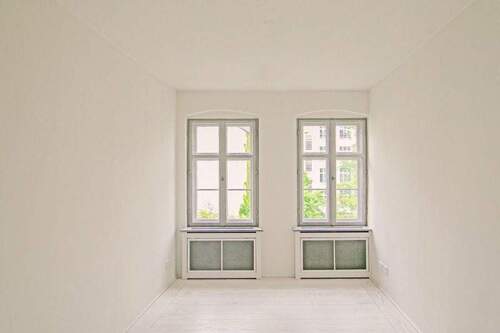 zimmer - 4 Zimmer Etagenwohnung in Berlin