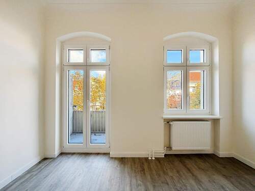 Zugang zum Balkon - 2 Zimmer Etagenwohnung zur Miete in Berlin