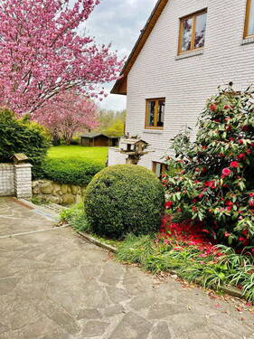 Bild 4 - Einfamilienhaus mit 260,00 m&sup2; in Felm zum Kaufen