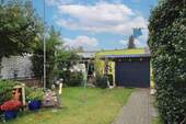 Garten und Garage - 4 Zimmer Einfamilienhaus in Nürnberg
