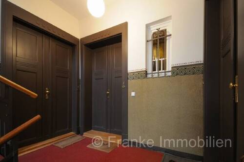 Treppenhaus (2) - Etagenwohnung mit 87,10 m&sup2; in Dresden zum Kaufen