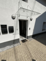Hauseingang - Mehrfamilienhaus, Wohnhaus in Dernbach zum Kaufen