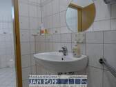 WC - 