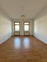 Zimmer 1 - Bezugsfreie 2-Zimmer-Altbauwohnung mit Flair - hell, geräumig und zentral in Kreuzberg!