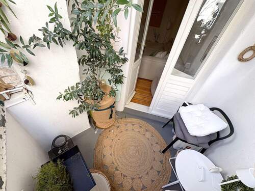 Attraktive Loggia mit viel Privatsphäre - 