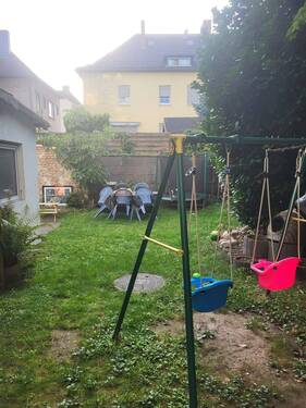 Garten - Mehrfamilienhaus, Wohnhaus in Moers zum Kaufen