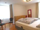 Schlafzimmer im EG - 