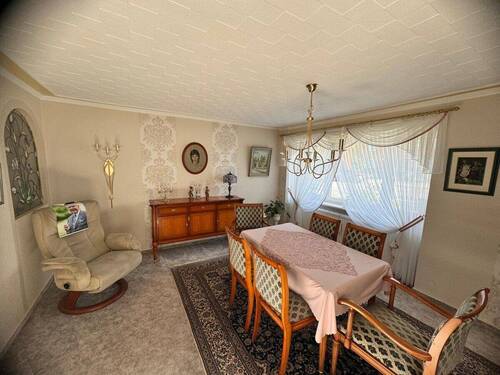 Esszimmer (EG) - 5 Zimmer Einfamilienhaus in Lübeck-Buntekuh