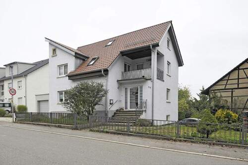 Hausansicht - Familienfreundliches Haus mit viel Platz und Potenzial in Gemmingen