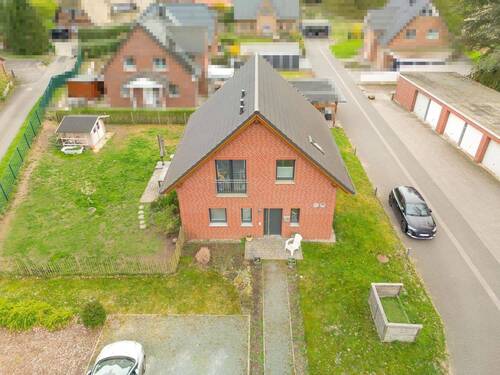 auf 730m² Eigenland Grundstück - 