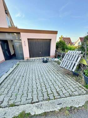 Garage - 