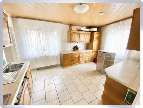 EG Küche Bestand - 4 Zimmer Mehrfamilienhaus, Wohnhaus in Oestrich-Winkel