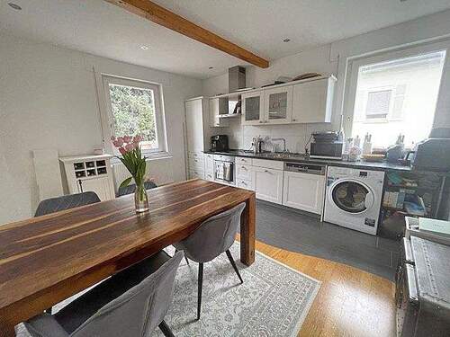 Küche mit EBK - Etagenwohnung mit 79,90 m&sup2; in Pforzheim zur Miete