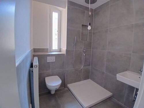 modernes Tageslichtbad - 