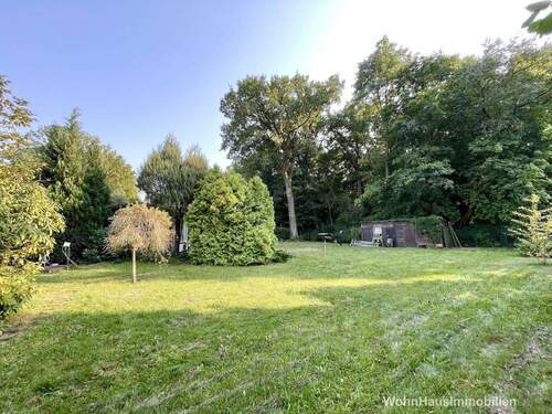 Baugrundstück in Grünau - Wo Größe auf Lage trifft - jetzt Raum für Neues schaffen