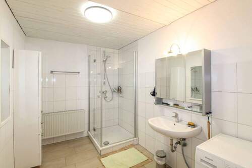 Badezimmer UG - 