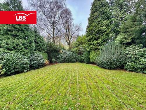 Blick von der Terrasse ins Grüne - Etagenwohnung mit 102,00 m&sup2; in Essen zum Kaufen