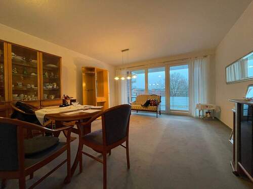 Wohnzimmer - 2 Zimmer Etagenwohnung zur Miete in Norderstedt