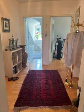 Flur.jpg - Etagenwohnung mit 60,00 m&sup2; in München zum Kaufen