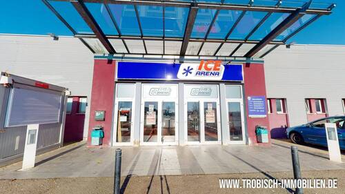 Eingang Eishalle - 