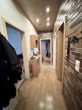 Flur OG. - 9 Zimmer Mehrfamilienhaus, Wohnhaus zum Kaufen in Gladbeck