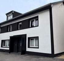 Exklusives Wohnen mit Dachterrasse & Jacuzzi in Langenau