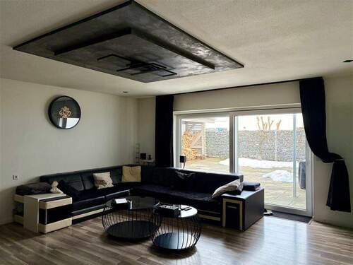 Wohnzimmer - 1 Zimmer Einfamilienhaus in Langenau