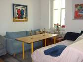 Wohnzimmer - OESS-Immobilien: 74821 Mosbach: Gepflegte 2 Zimmerwohnung mit Loggia in innenstadtnaher Lage