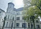 Villa Elfeld. - Neuer Preis - Ladenlokal (2) in 1 A Lage, direkt an der Strandpromenade