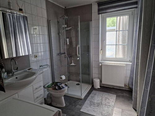 EG Duschbad 2024 renoviert - 