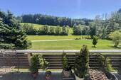 Balkon EG - Freistehendes Ferienhaus mit spektakulärem, unverbautem Naturblick!