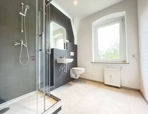 Gäste-Bad - 3 Zimmer Etagenwohnung in Chemnitz