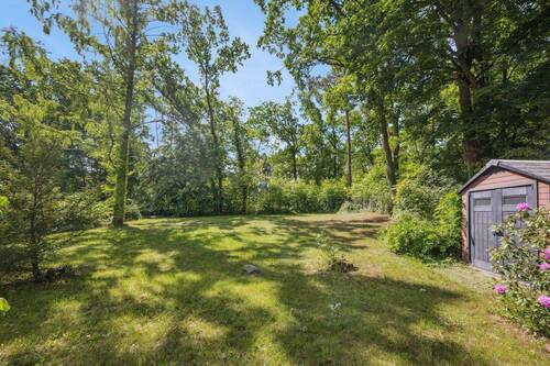 Garten - 4 Zimmer Bungalow in Berlin