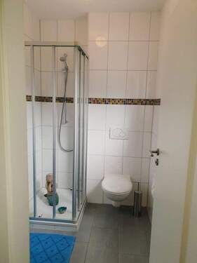 EG Gästebad mit Dusche - 