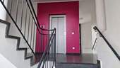 Treppenhaus mit Aufzug - 