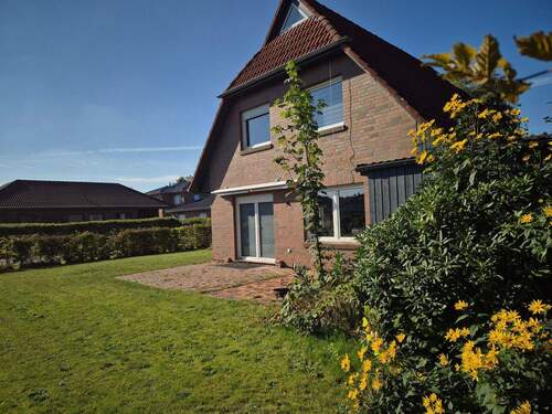 Garten_Terrasse - Einfamilienhaus mit 113,00 m&sup2; in Barßel zur Miete