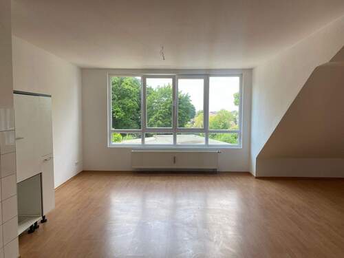 Wohnzimmer - 2 Zimmer Etagenwohnung zur Miete in Nörvenich