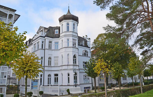 Villa Elfeld - Gewerbeobjekt (Büro, Produktion, Verkauf) in Binz zum Kaufen