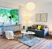 Erstbezug nach Sanierung: Moderne 2-Zimmer-Wohnung mit Balkon und TG-Stellplatz in Hamburg-Rahlstedt