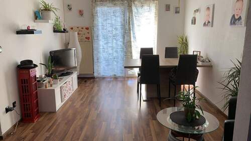 Bild 3 - 4 Zimmer Etagenwohnung in Weinbach-Edelsberg