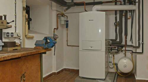 KG Moderne Heizung / Werkstatt - 