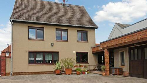 Südansicht Hof/Garten - 6 Zimmer Einfamilienhaus in Stavenhagen