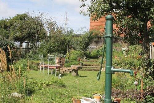 Garten - 7 Zimmer Einfamilienhaus zum Kaufen in Mansfeld