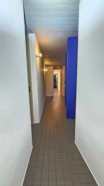 Flur-EG.jpg - Mehrfamilienhaus, Wohnhaus mit 188,00 m&sup2; in Wachenheim an der Weinstraße zum Kaufen