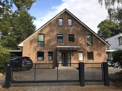 Hausansicht - Etagenwohnung mit 140,00 m&sup2; in Hamburg zur Miete