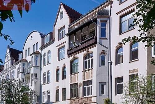 Blick auf das Haus - Wohninvestment in Uni-Nähe - 299.000,00&nbsp;EUR Kaufpreis, ca.&nbsp; 93,00&nbsp;m&sup2;&nbsp;Wohnfl&auml;che